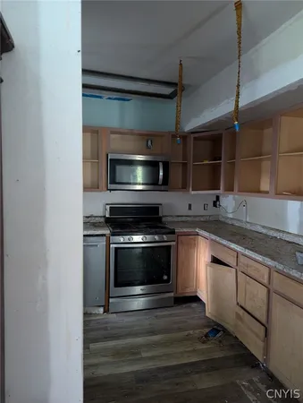 $1,350 | 304 South Rutland Street, Watertown, NY 13601