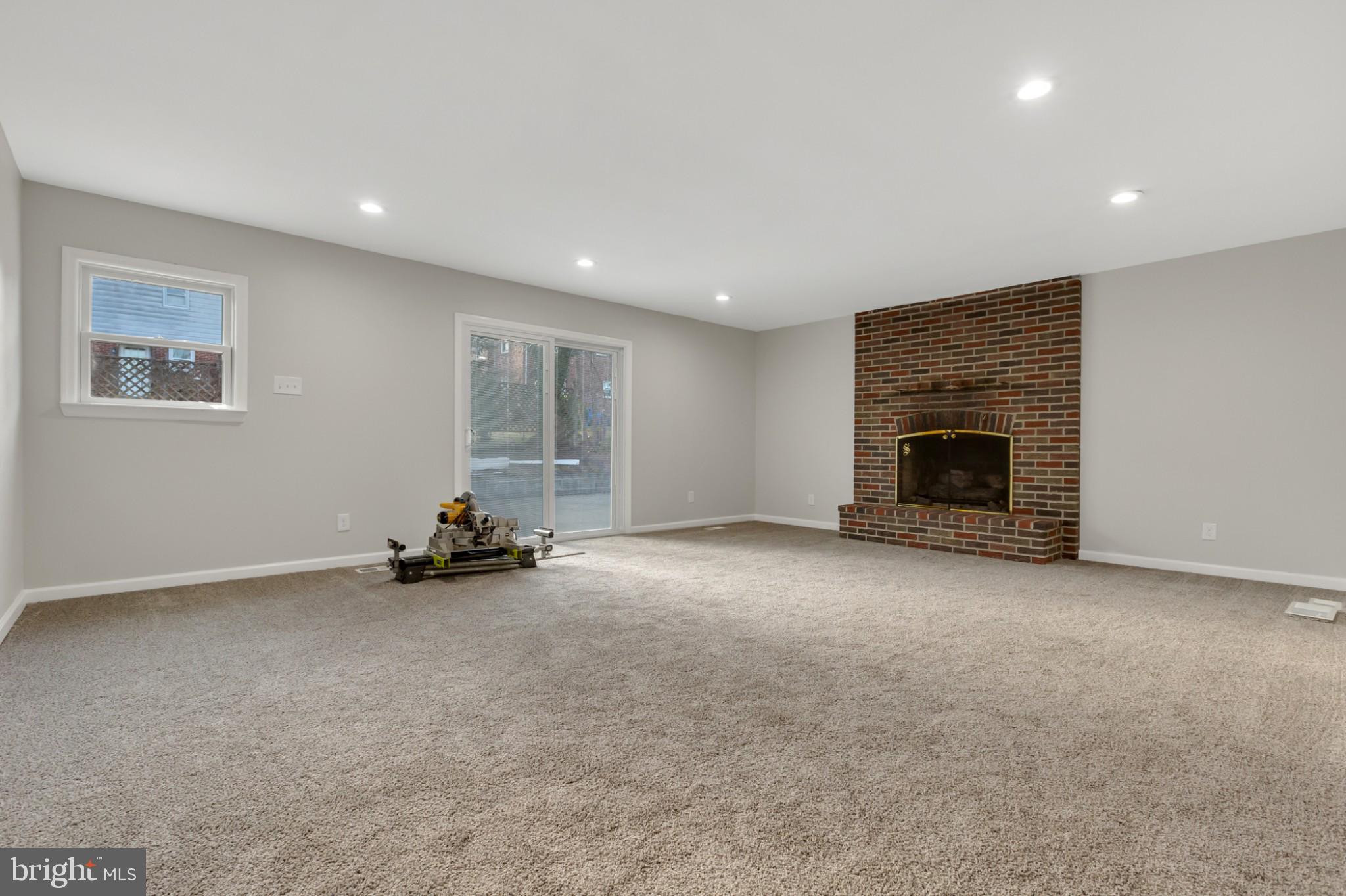 12 Colmar Road Cherry Hill, NJ 08002 - Photo 5 of 35 Family room - Fireplace has been painted white