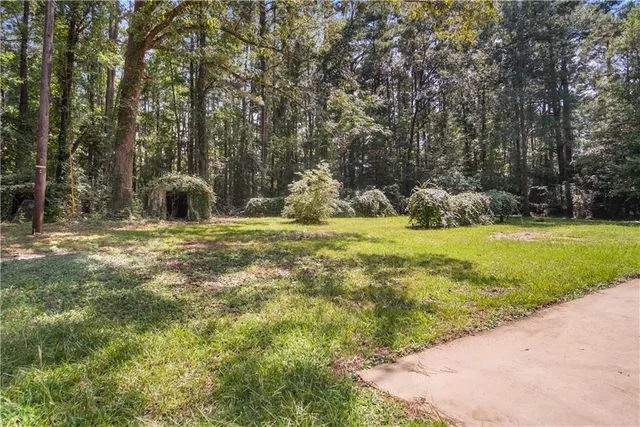 $255,000 | 204 Holt Road, Pollock, LA 71467