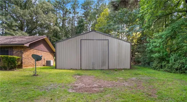 $255,000 | 204 Holt Road, Pollock, LA 71467