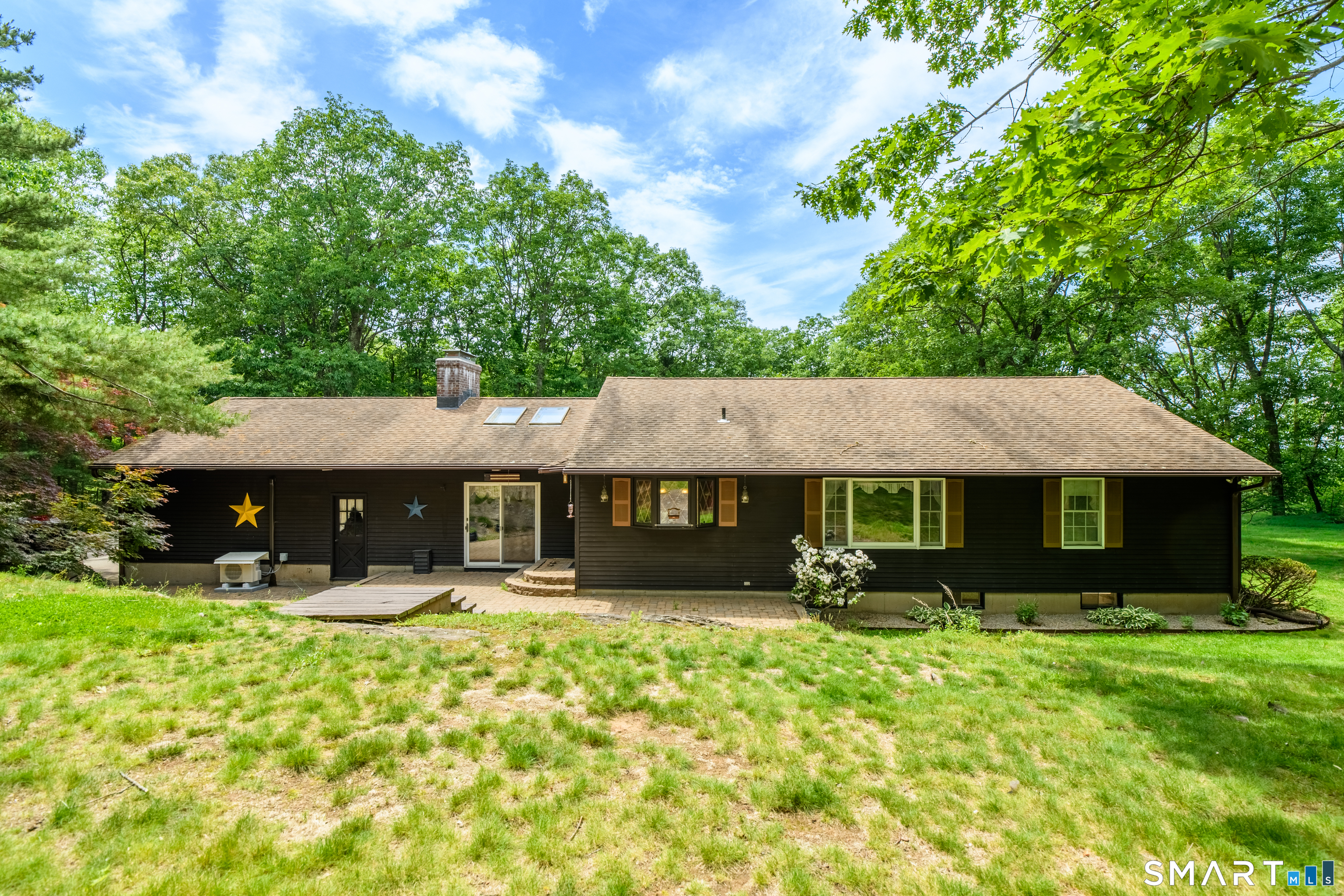 1020 Bartholomew Road Middletown, CT 06457 - Photo 37 of 40