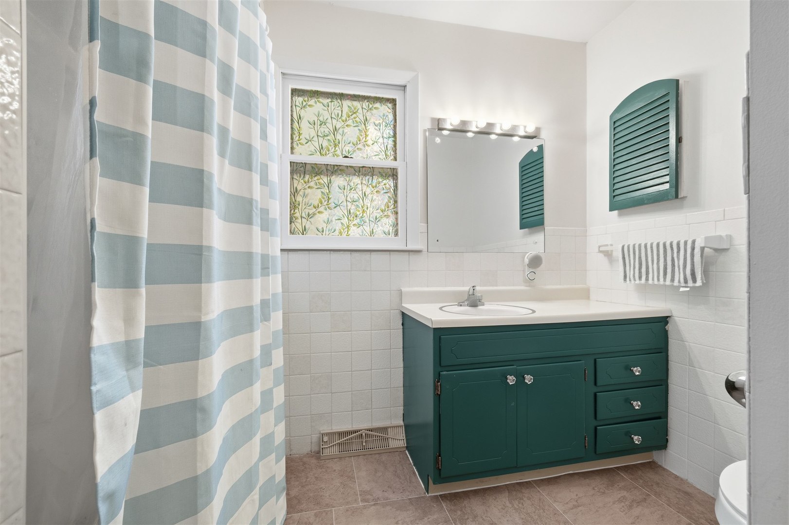 404 Grandview Drive Normal, IL 61761 - Photo 14 of 32