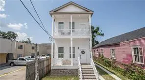 $1,795 | 2833 South Derbigny Street, New Orleans, LA 70125