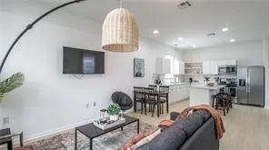 $1,795 | 2833 South Derbigny Street, New Orleans, LA 70125