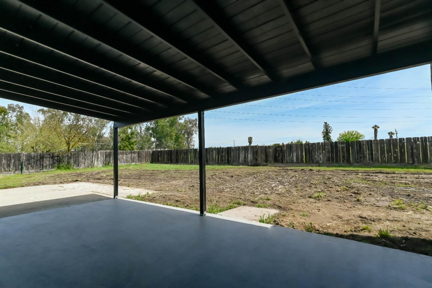 18071 Daley Road Madera, CA 93638 - Photo 21 of 25 a view of a lake