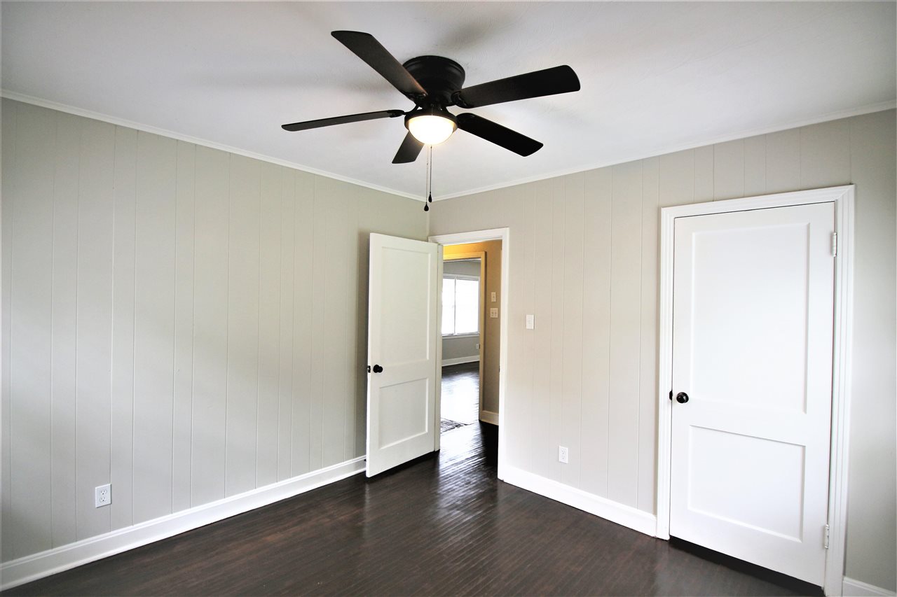 4697 Lynn Road Memphis, TN 38122 - Photo 14 of 24 Gallery Image 14