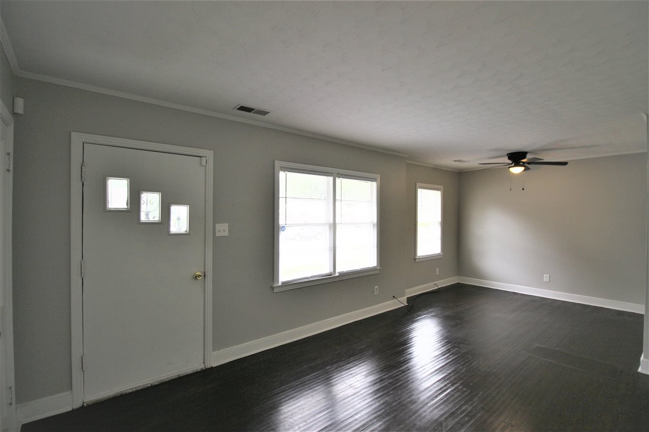 4697 Lynn Road Memphis, TN 38122 - Photo 4 of 24 Gallery Image 4