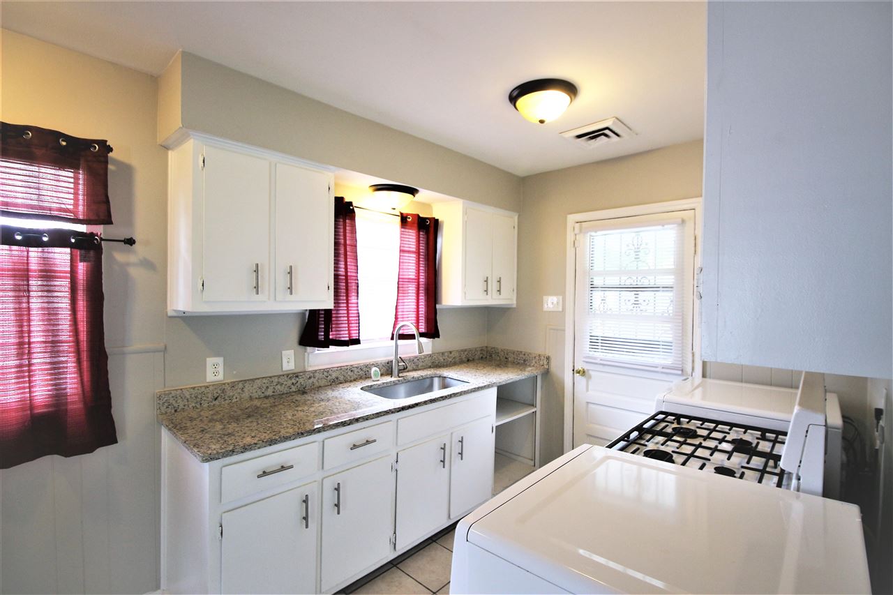 4697 Lynn Road Memphis, TN 38122 - Photo 8 of 24 Gallery Image 8