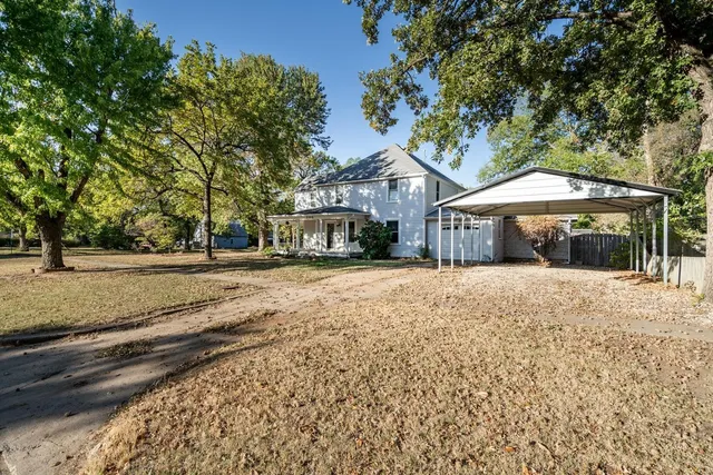 $209,900 | 705 North Linden Street, Belle Plaine, KS 67013