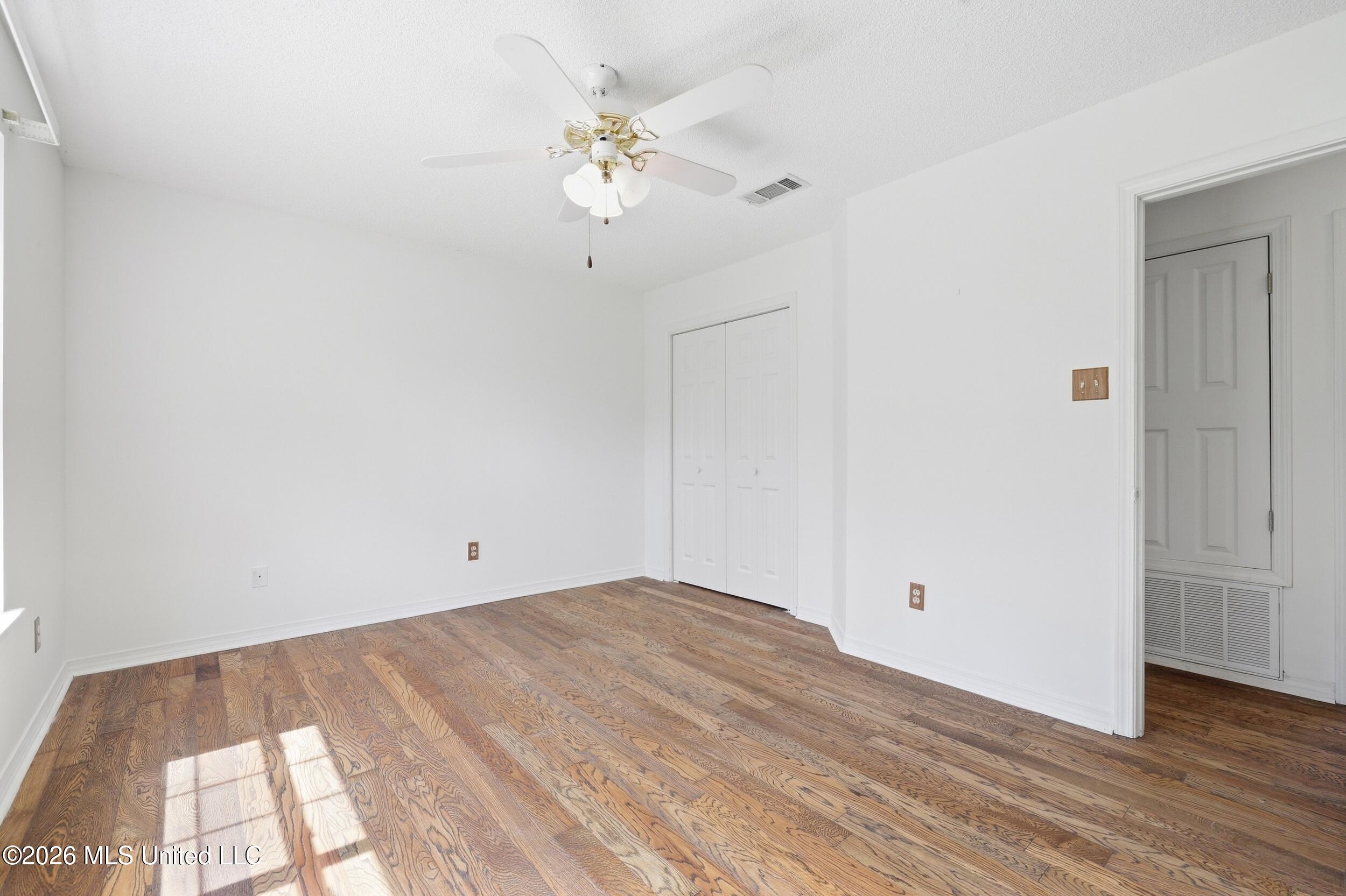 1617 Springridge Road Gautier, MS 39553 - Photo 10 of 39 10_r6__2730