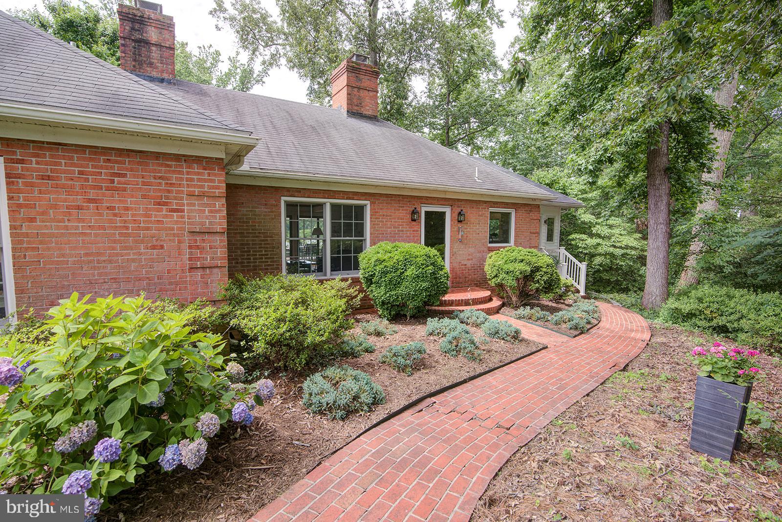 242 Plainview Road Kinsale, VA 22488 - Photo 3 of 31 Gallery Image 3