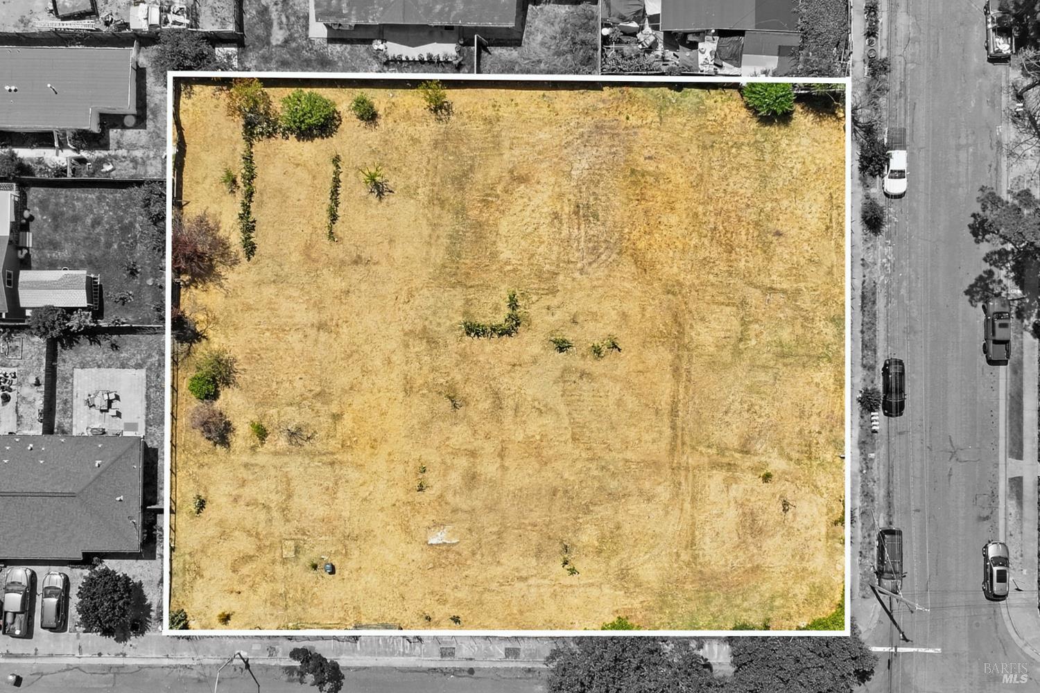 1306 Grand Avenue Santa Rosa, CA 95404 - Photo 2 of 19