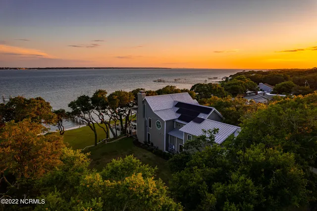$5,750,000 | 4101-4103 Sound Drive, Morehead City, NC 28557