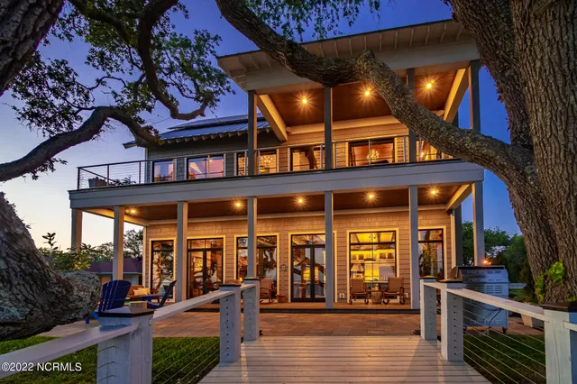 $5,750,000 | 4101-4103 Sound Drive, Morehead City, NC 28557