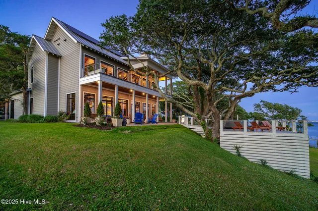 $5,750,000 | 4101-4103 Sound Drive, Morehead City, NC 28557