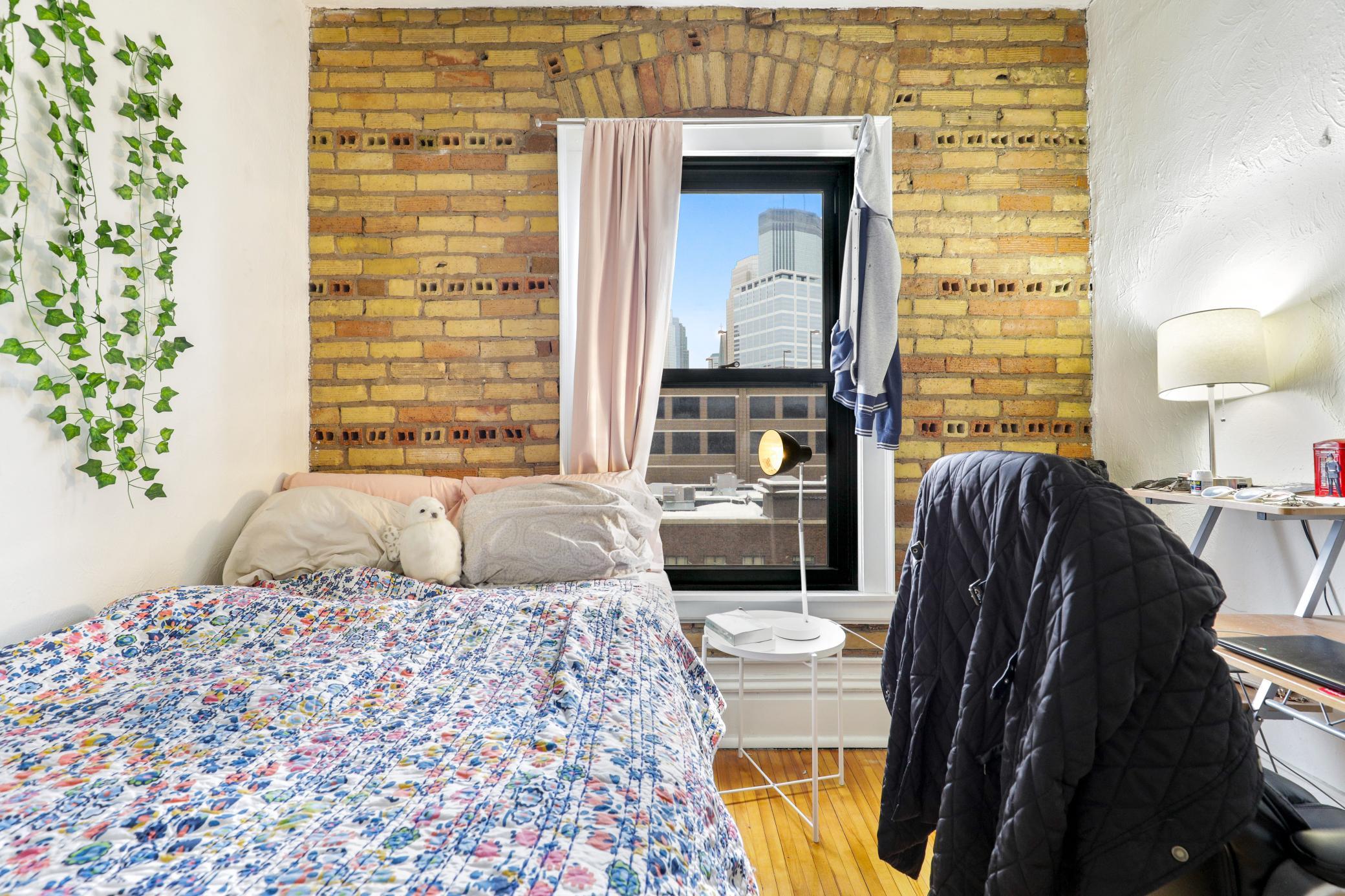 11 South 12th Street, Unit 402 Minneapolis, MN 55403 - Photo 15 of 43