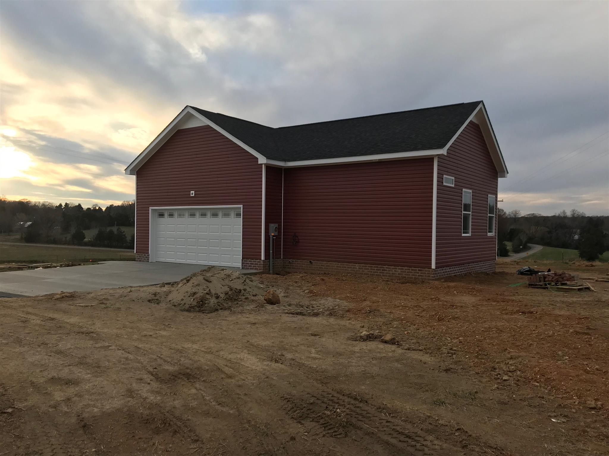 1507 Liberty Road Charlotte, TN 37036 - Photo 4 of 28