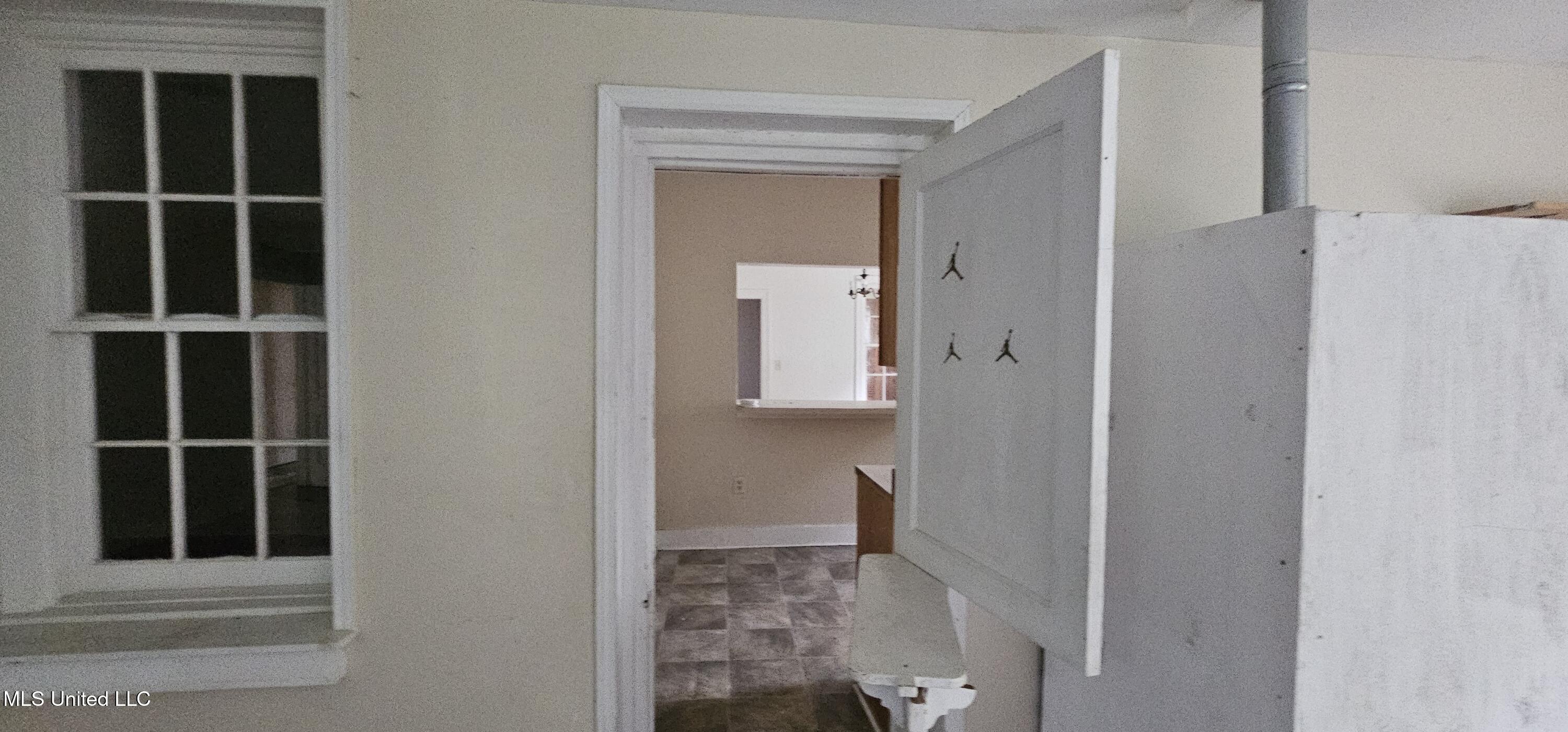 1080 Alta Vista Boulevard Jackson, MS 39209 - Photo 22 of 32 20250509_163346