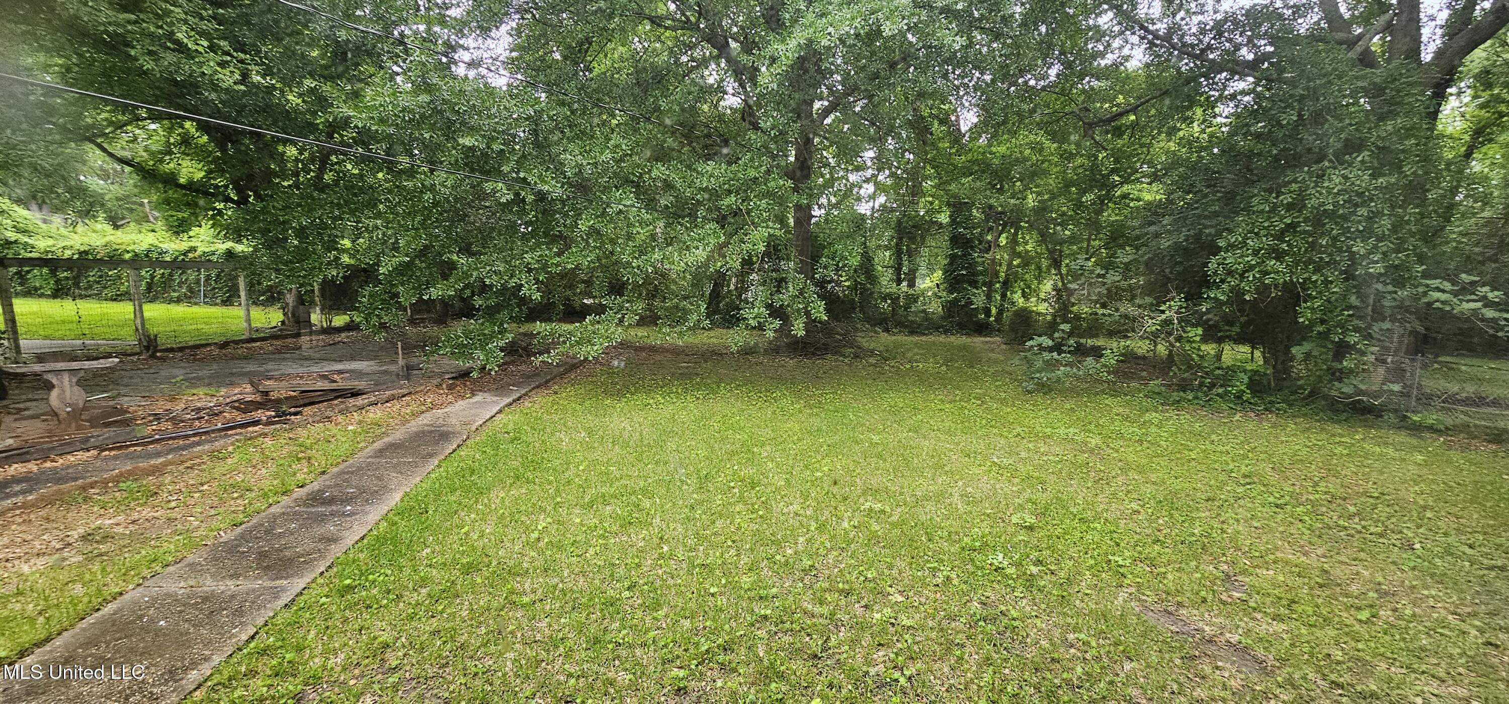 1080 Alta Vista Boulevard Jackson, MS 39209 - Photo 25 of 32 20250509_163356