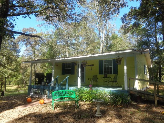 1015 Dry Grove Road Crystal Springs, MS 39059 - Photo 1 of 31 Photo 1