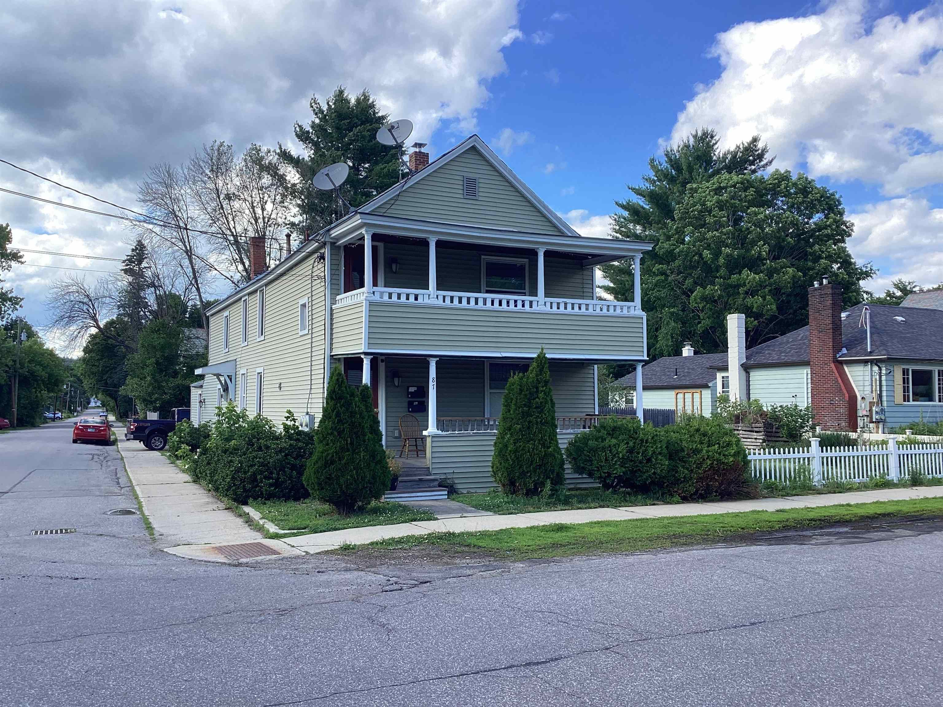 87 High Street Keene, NH 03431 - Photo 2 of 31