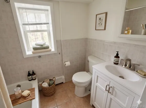 $2,800 | 35 Washington Avenue North, Unit 1, White Plains, NY 10603