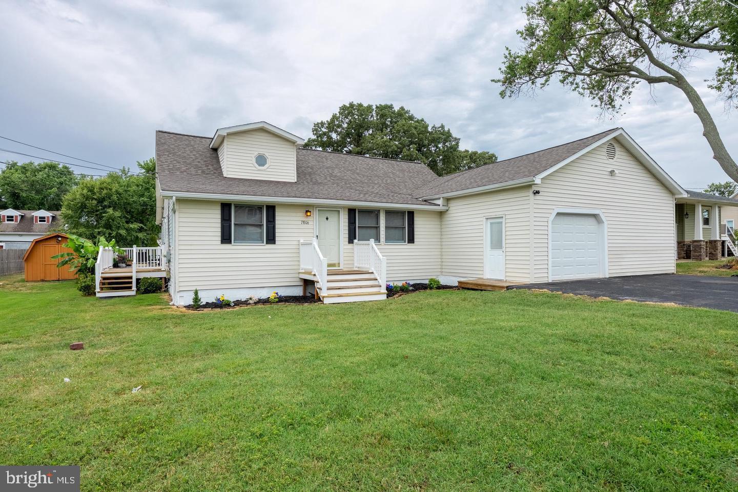 7806 Appletree Road Pasadena, MD 21122 - Photo 2 of 2