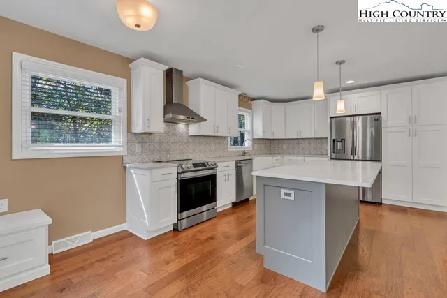 $689,000 | 668 Dogwood Road, Boone, NC 28607