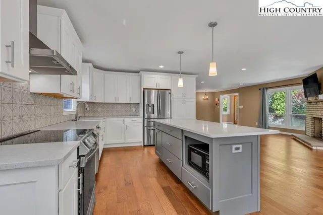 $689,000 | 668 Dogwood Road, Boone, NC 28607