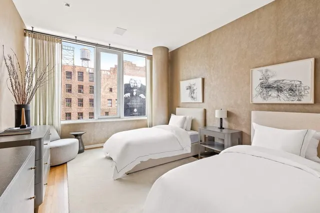 a view of a walk in closet