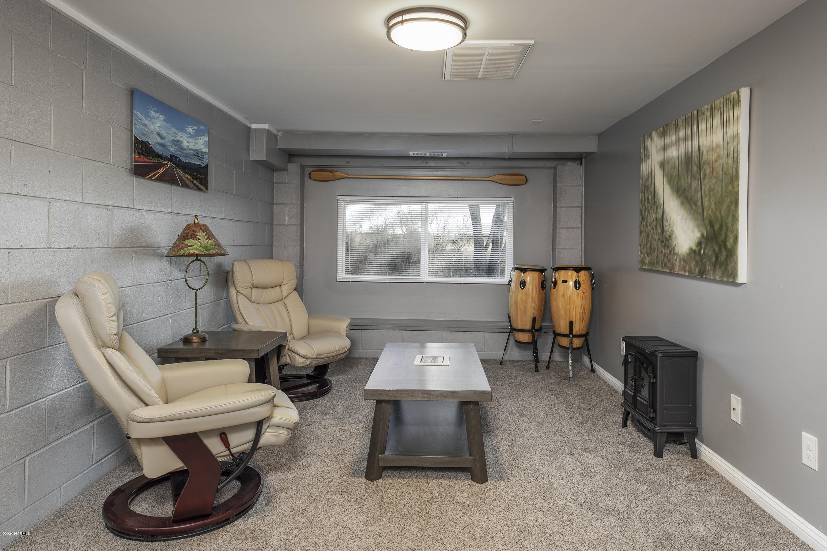 417 Riverside Drive New Bern, NC 28560 - Photo 20 of 93 In-Law Suite Living Area