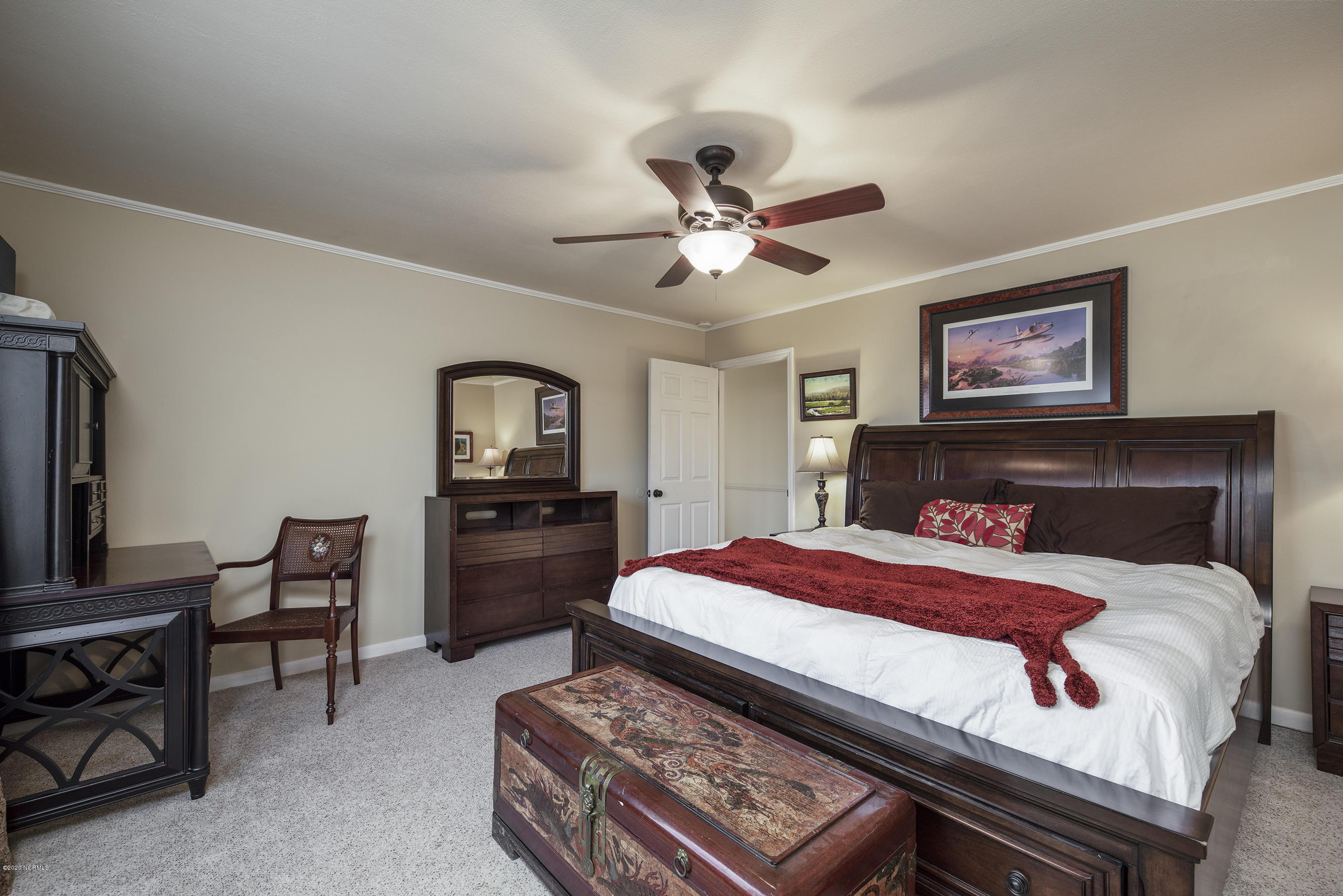 417 Riverside Drive New Bern, NC 28560 - Photo 31 of 93 Spacious Bedroom 3