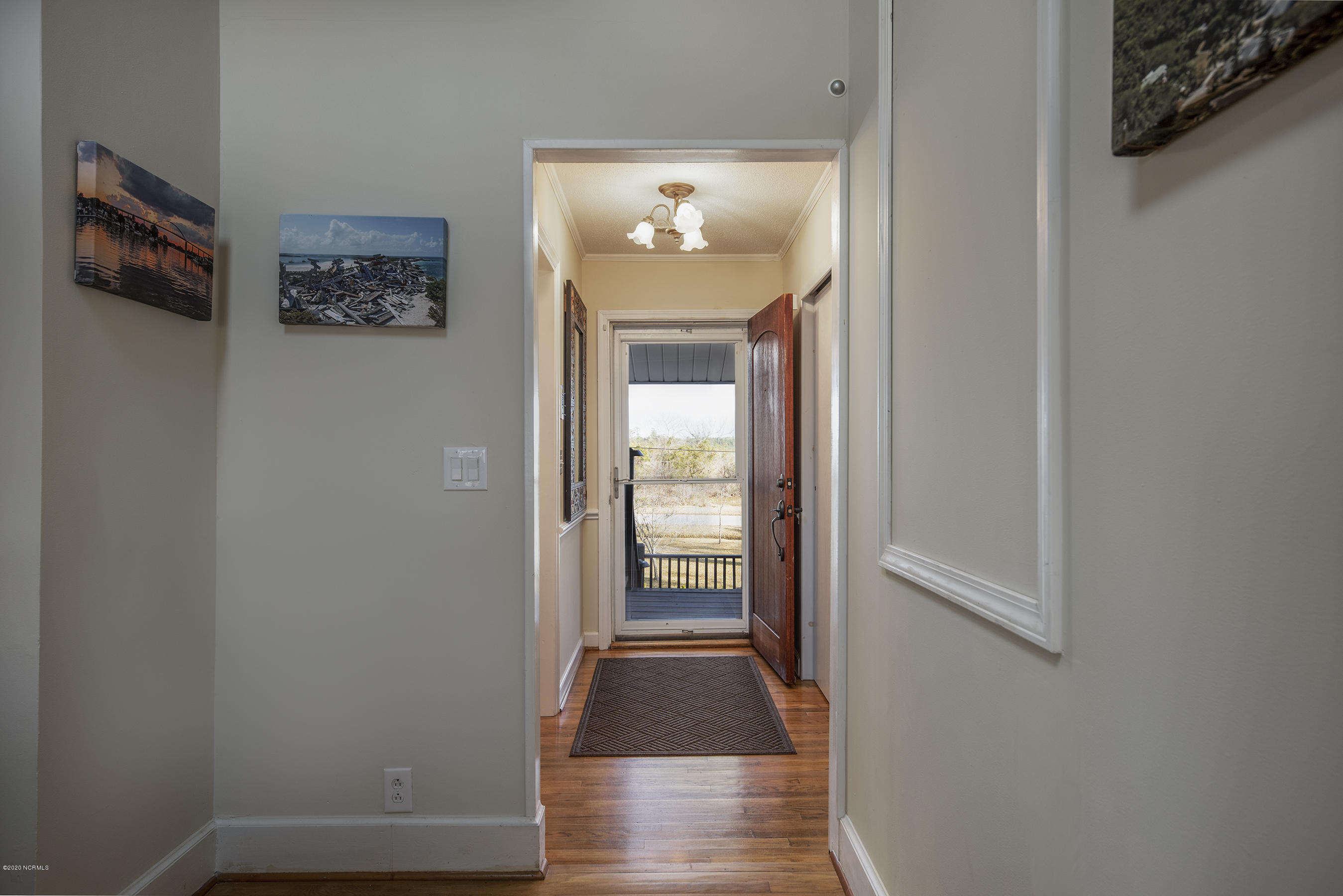 417 Riverside Drive New Bern, NC 28560 - Photo 36 of 93 Front Door with Spacious Foyer