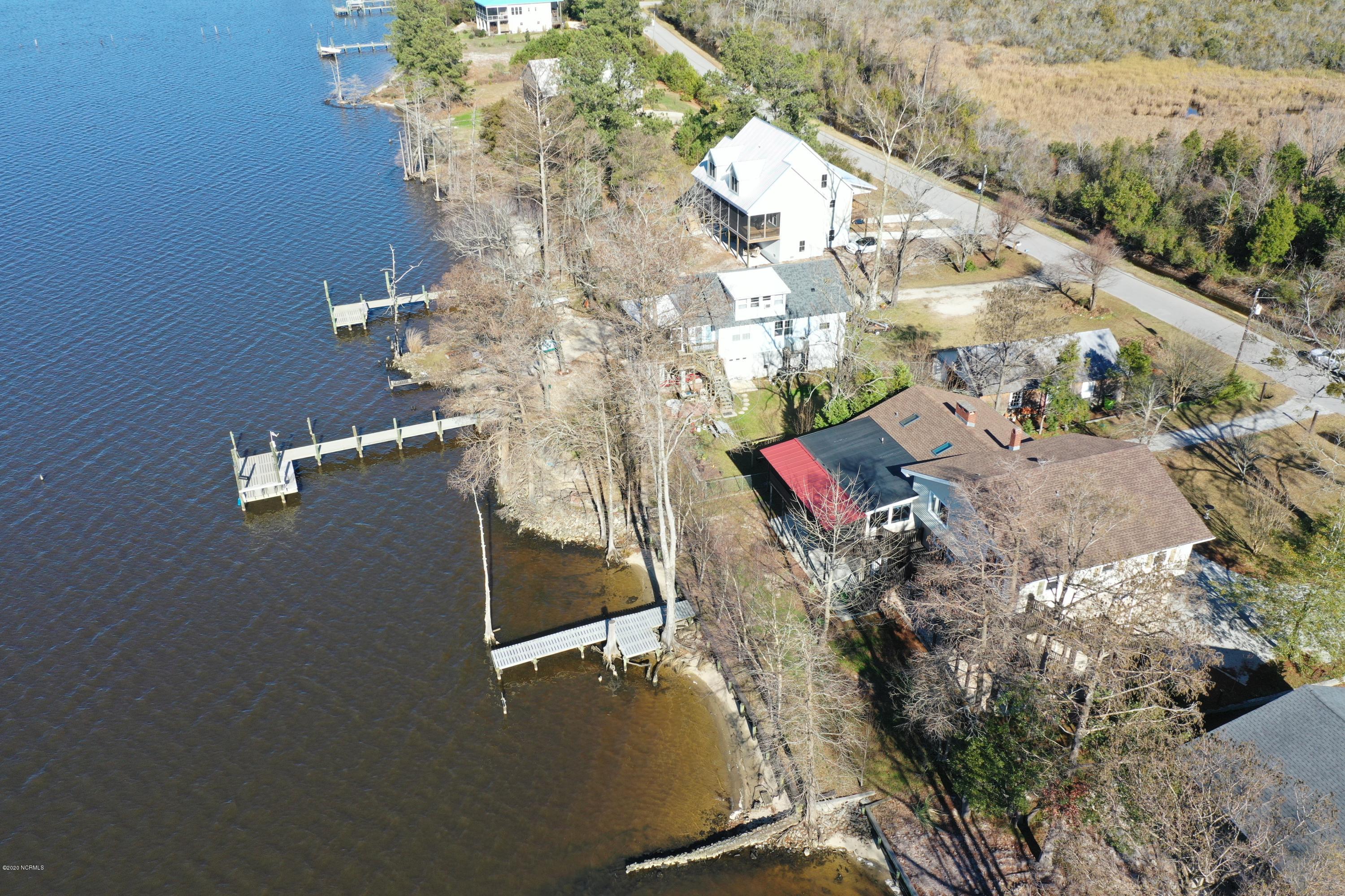 417 Riverside Drive New Bern, NC 28560 - Photo 79 of 93 Aerial Riverside Dr.