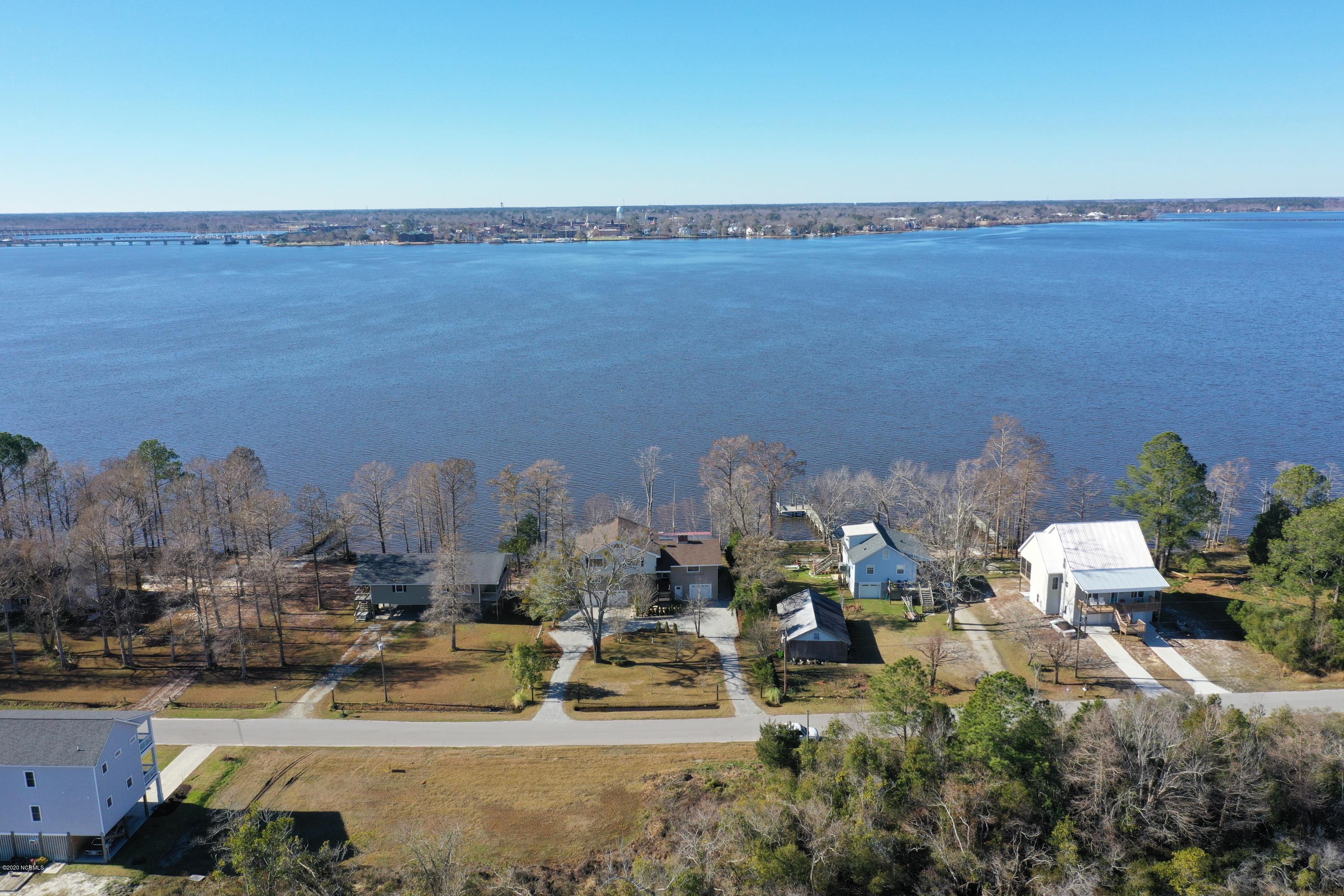 417 Riverside Drive New Bern, NC 28560 - Photo 82 of 93 Aerial Neuse River