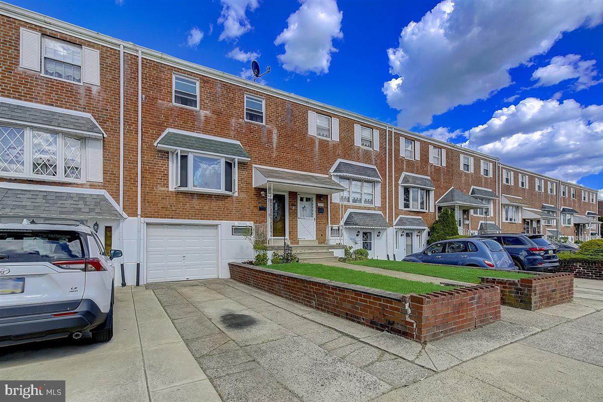 3241 Byberry Road Philadelphia, PA 19154 - Photo 2 of 34