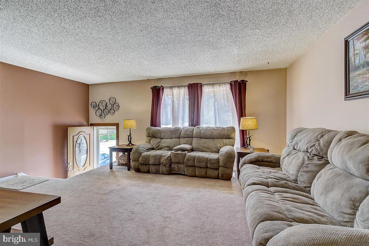 3241 Byberry Road Philadelphia, PA 19154 - Photo 7 of 34