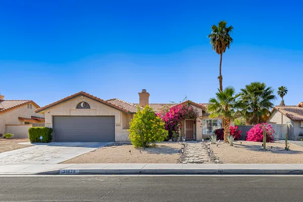 $485,000 | 30629 Camrose Drive, Cathedral City, CA 92234