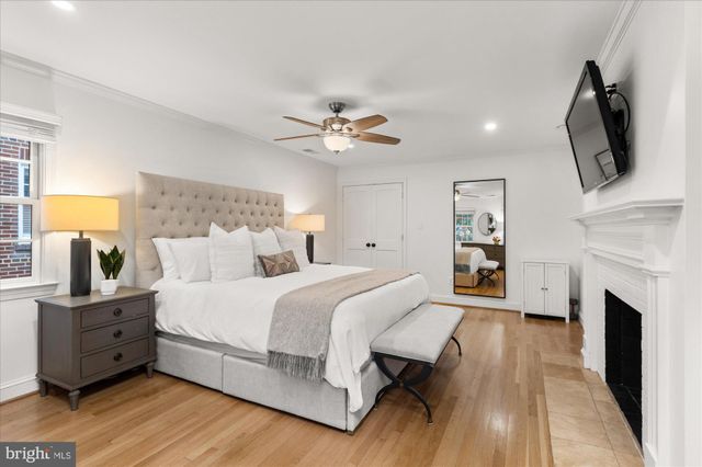 $2,075,000 | 15 West Oak Street, Alexandria, VA 22301