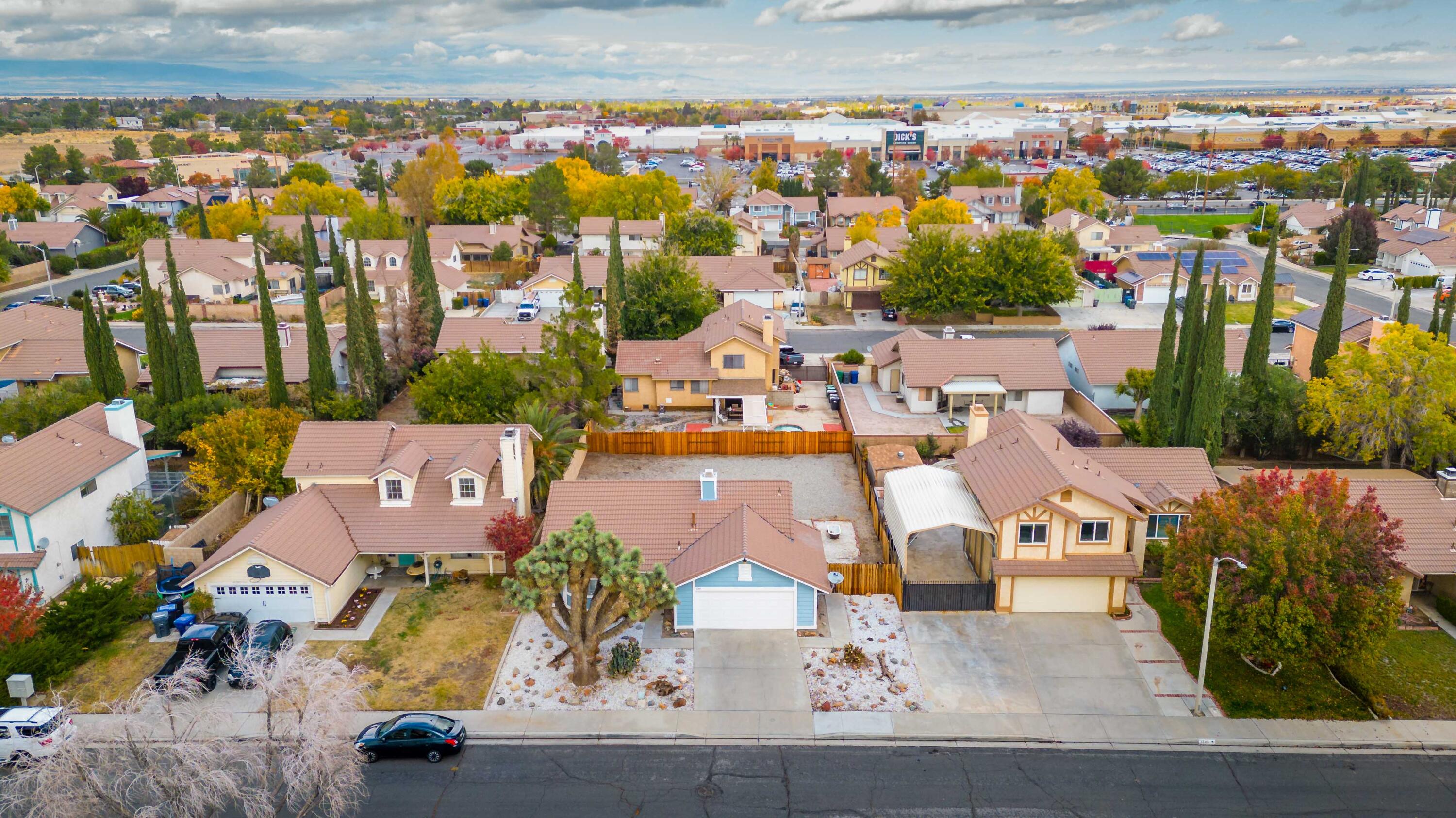 1247 Coventry Place Palmdale, CA 93551 - Photo 20 of 20 an aerial view of a