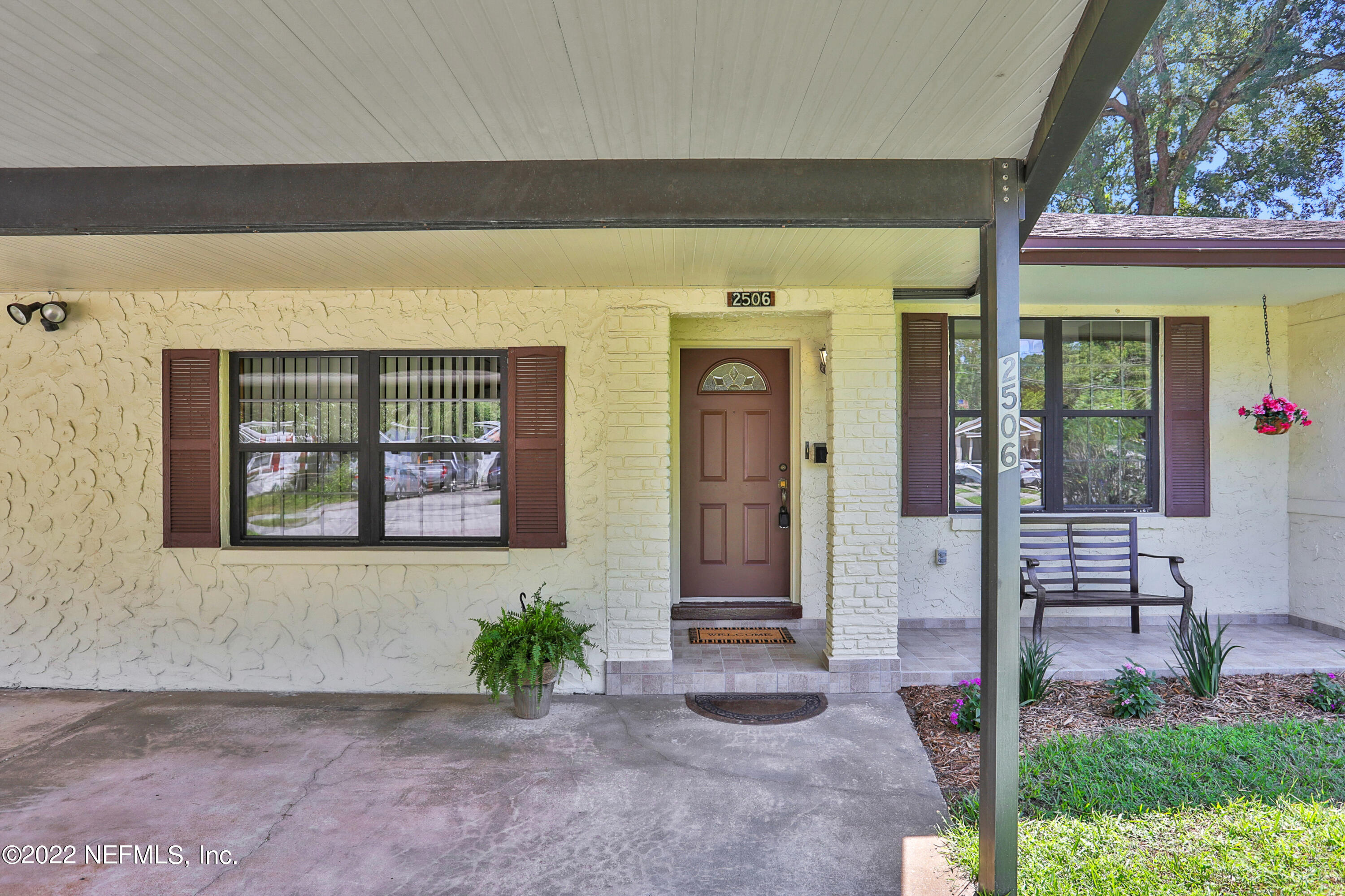 2506 Community Road Jacksonville, FL 32207 - Photo 28 of 36 2. Front porch _ Front door
