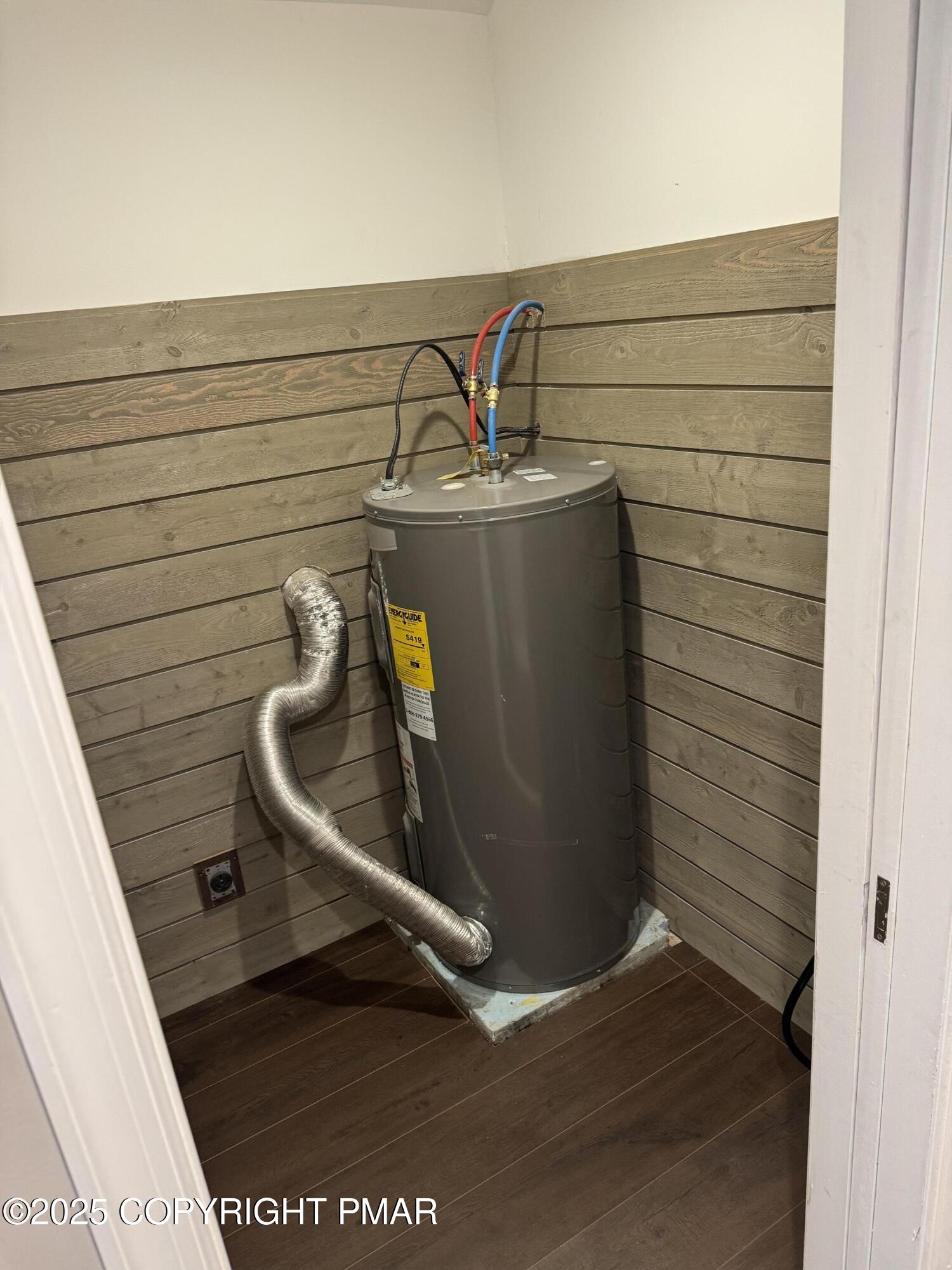 867 Underwood Road West East Stroudsburg, PA 18302 - Photo 29 of 36 a close up of a sink