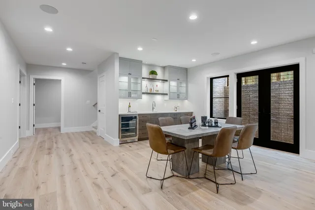 $3,399,000 | 809 North Kenmore Street, Arlington, VA 22201
