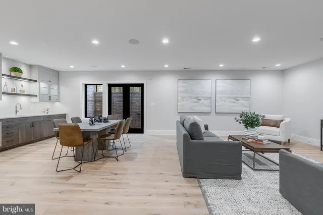 $3,399,000 | 809 North Kenmore Street, Arlington, VA 22201