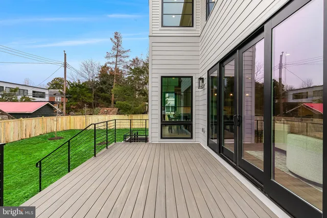 $3,399,000 | 809 North Kenmore Street, Arlington, VA 22201