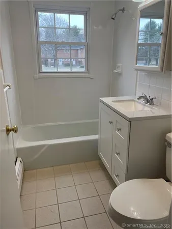 $1,950 | 7 Grandview Drive, Unit 31A, Farmington, CT 06032