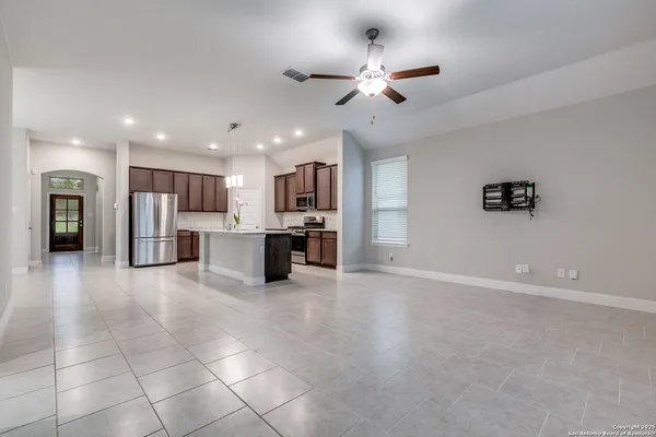 $328,800 | 13126 Lattigo Bend, San Antonio, TX 78245