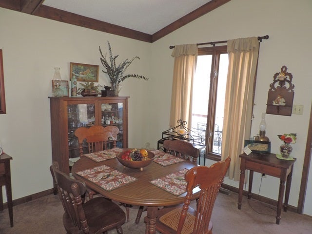 1395 White Stone Quarry Road Bowling Green, KY 42101 - Photo 5 of 25 Gallery Image 5