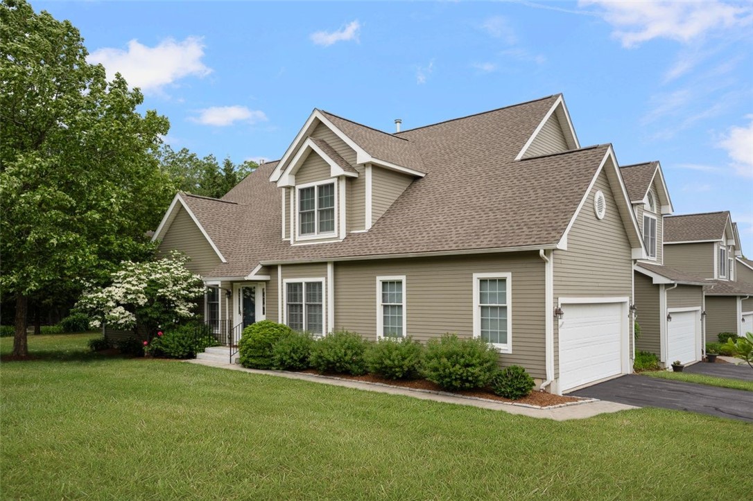 50 Seal Island Road Bristol, RI 02809 - Photo 2 of 45
