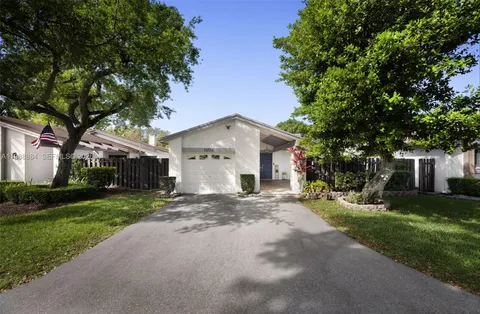 $640,000 | 11774 Southwest 133rd Court, Miami, FL 33186